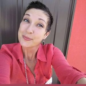 Meet your Posher, Alana